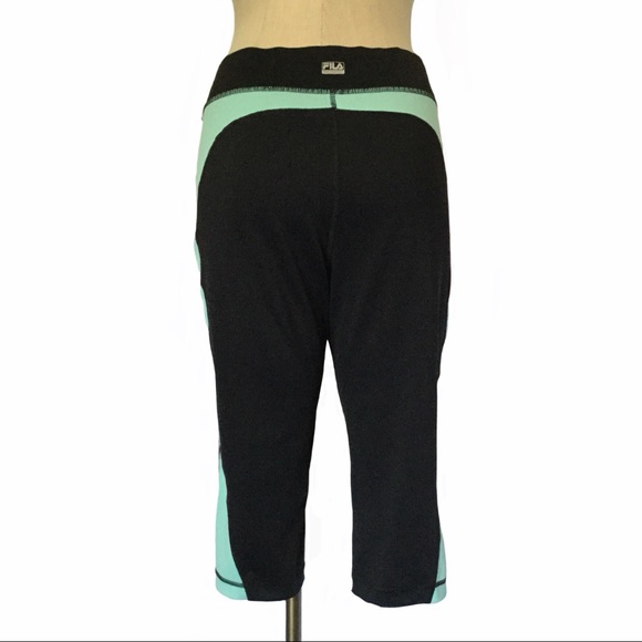 FILA Athletic Workout Skimmers/Capris! - Picture 3 of 7